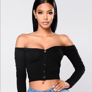 NEW!!! Talk that talk off the shoulder top Size S